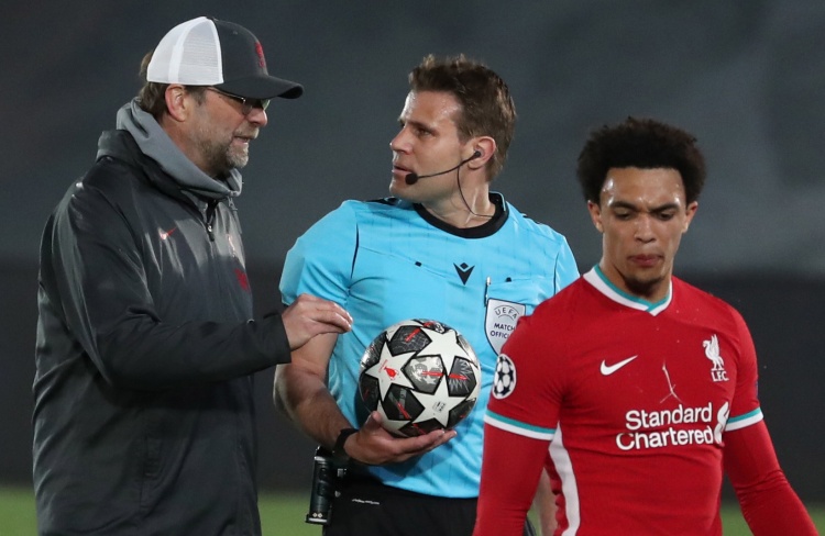 圣地亚哥教士在 2024 年底宣布将为其主场引入全新的“智慧停车引导系统”