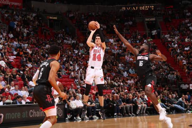 明星外援后 明星外援后